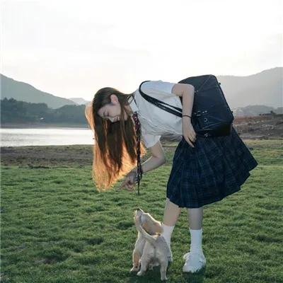 误入险境海报